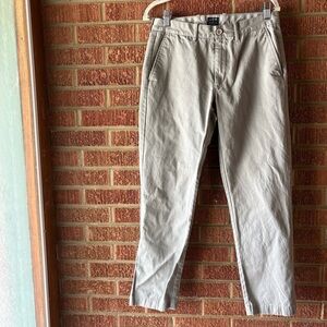 J. Crew “The Sutton” Gray Straight Leg Chinos Size 30x30 Mens